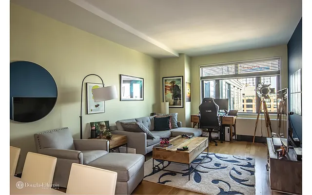 Rented by Douglas Elliman | media 27