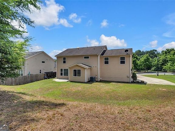 3rd image of 1158 Liberty Park Dr
