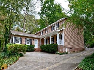 120 Old Farm Rd, Marietta, GA 30068