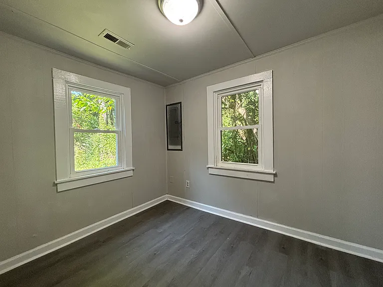 3314 Virginia Ave — Photo 5