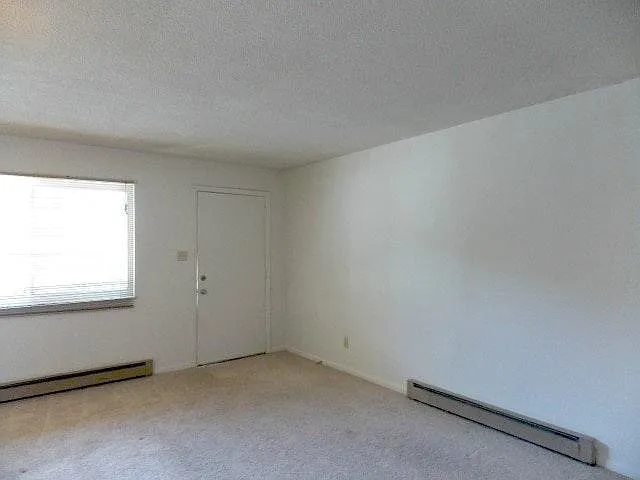 526 N Grant St — Photo 5