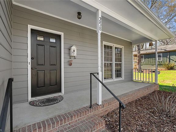 5th image of 258 Carter Cir