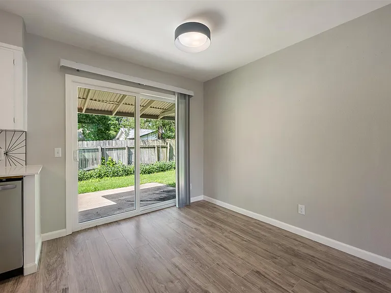 1513 Braes Ridge Dr #A — Photo 10