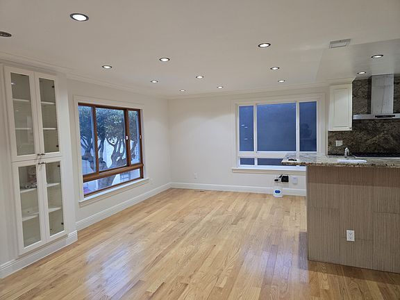 4th image of 47 Gorham St