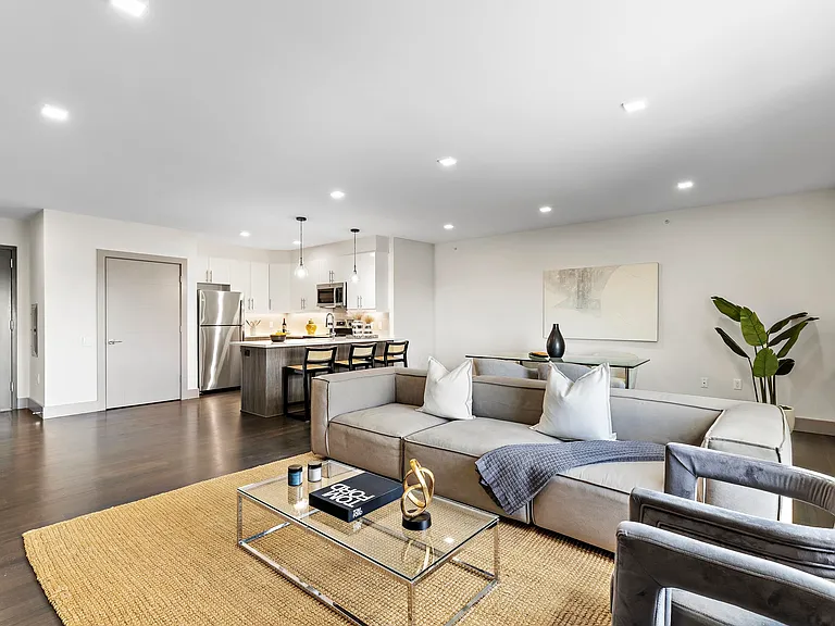 8133 Bergenline Ave #6E — Photo 11