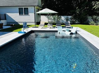 52 Lilac Rd, Westhampton Beach, NY 11978