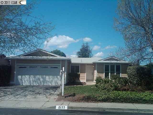 2nd image of 2177 Sugartree Dr