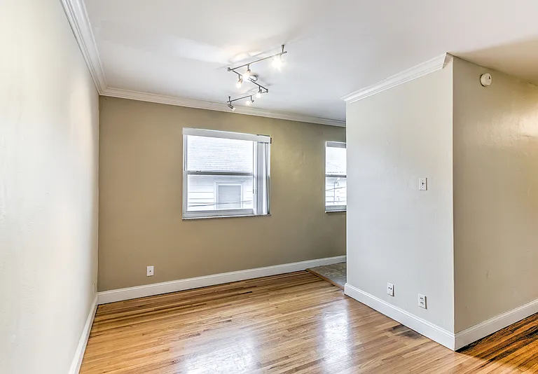 7848 Big Bend Blvd #6 — Photo 3
