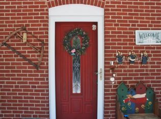 221 Diamond St, Slatington, PA 18080