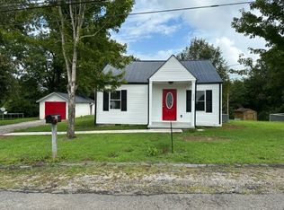 228 Twin Oaks Rd, McMinnville, TN 37110