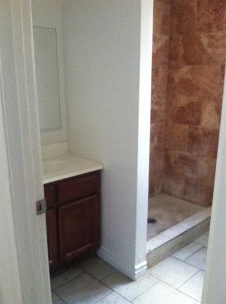 1st image of 5718 S Gramercy Pl