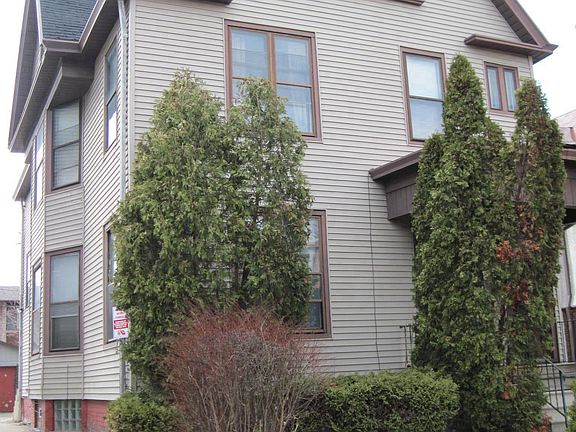 4th image of 2609 N Maryland Ave