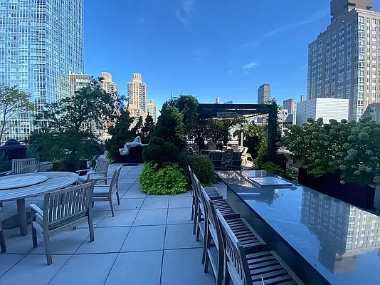 Rented by River2River Realty | media 9