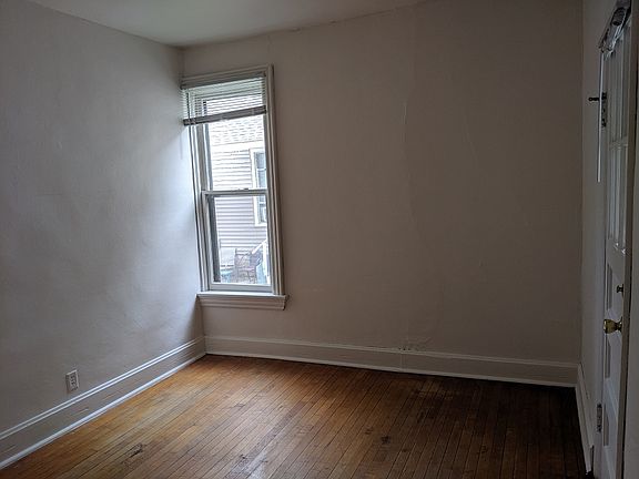 5th image of 1113-1127 E Dayton St #13048511