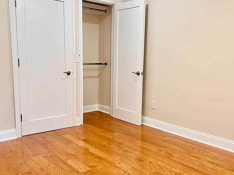 1636 3rd Ave #5A — Photo 9