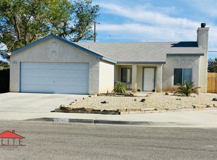 1041 W Iowa Ave, Ridgecrest, CA 93555