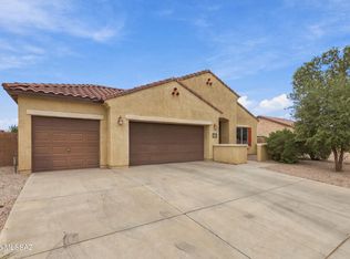 12361 N Fernsbury Dr, Marana, AZ 85653