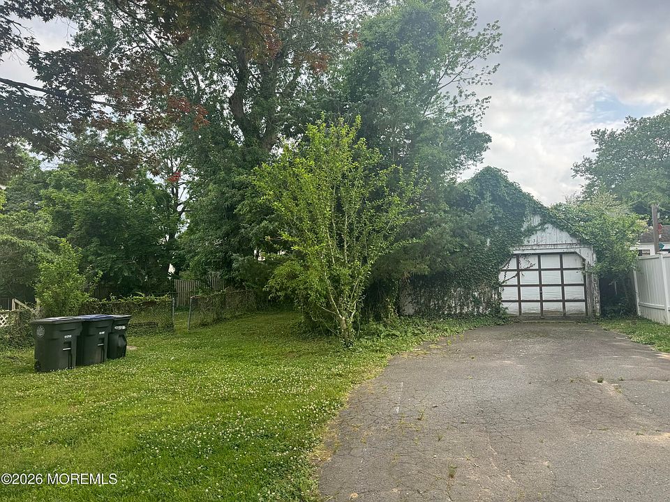 2nd image of 1205 Wildwood Avenue