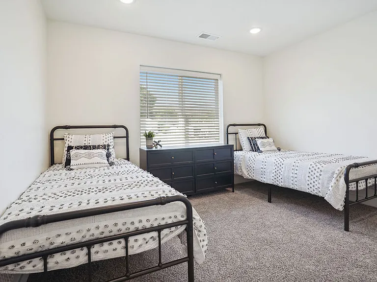 Valo At Bellin Townhomes — Photo 18