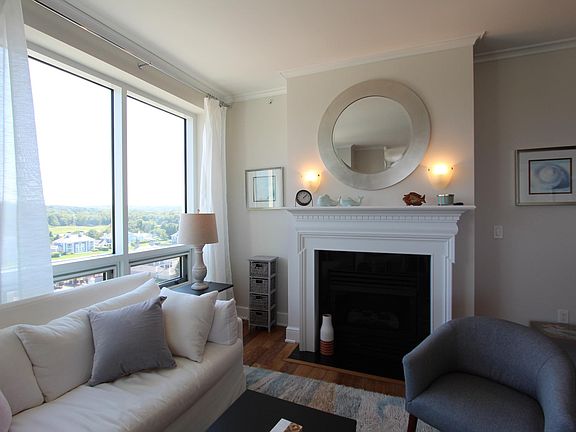 3rd image of 1 Tower Dr APT 806