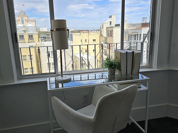 3rd image of 630 Lombard St Unit 2A
