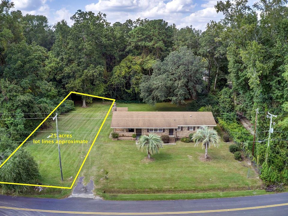 2nd image of 208 Germantown Rd
