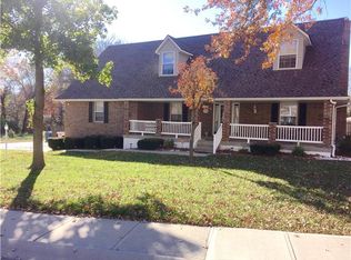2532 S Seminole Dr, Independence, MO 64057