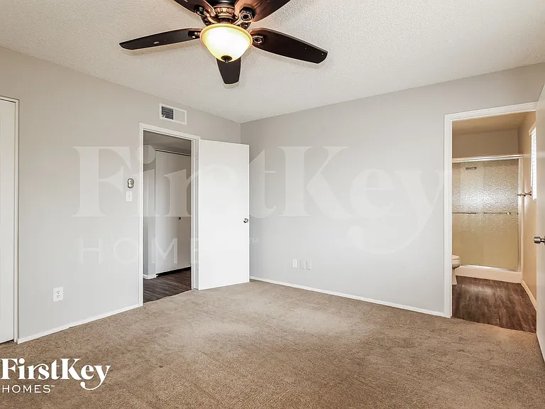3846 W Dalphin Rd — Photo 8