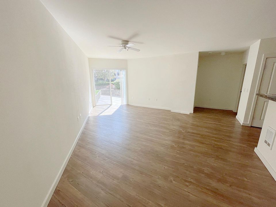 1st image of 10495 NE 4th St #244