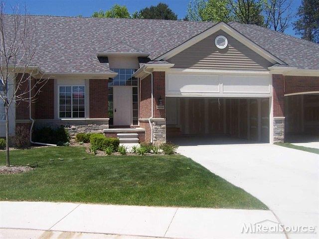 1st image of 14733 N Park Dr