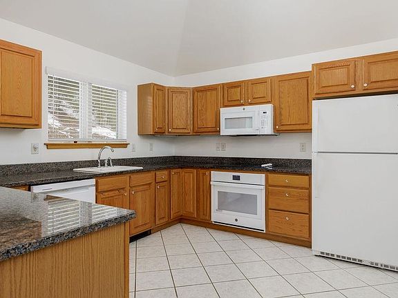 4th image of 78 Apple Blossom Drive