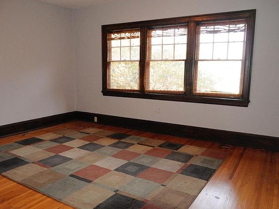 2nd image of 1400 Duncan Ave APT 08