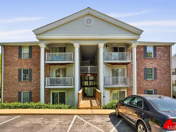 7617 Triwoods Dr APT L, Saint Louis, MO 63119