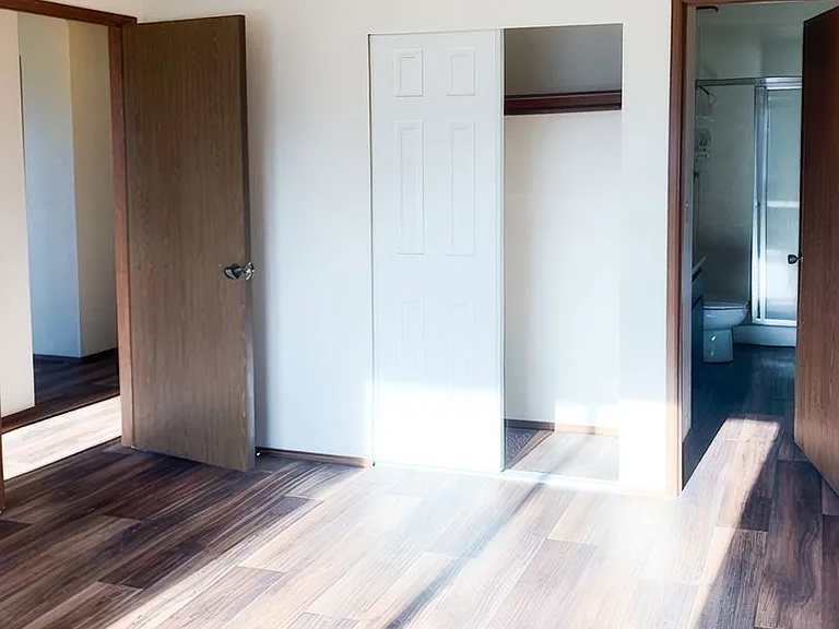 8732 Phinney Ave N #201 — Photo 7