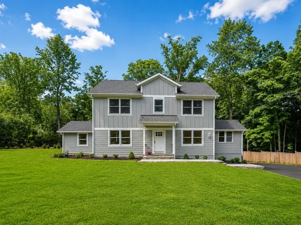 133 Jelliff Mill Rd, New Canaan, CT 06840
