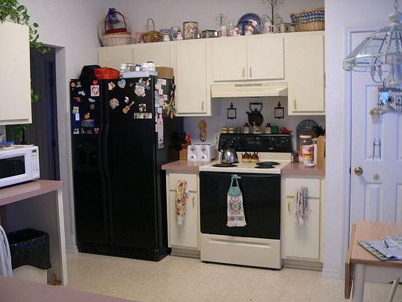 4th image of 6585 SW 62nd Ct