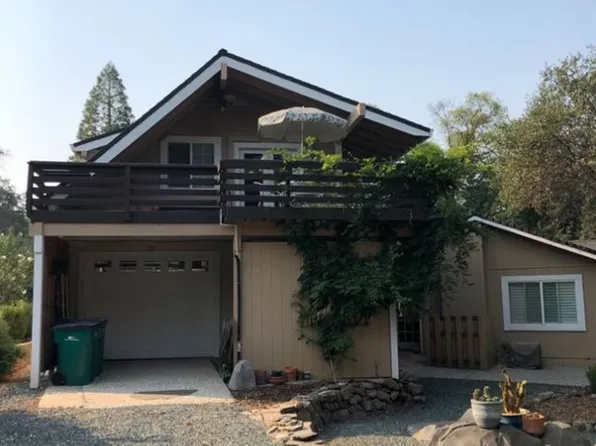 14208 Chestnut Ct, Penn Valley, CA 95946