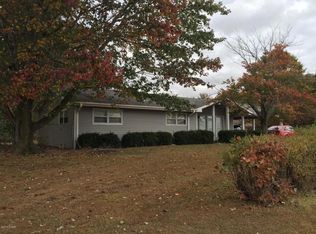 13326 Farm Road 2175, Cassville, MO 65625