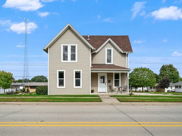 624 2nd Ave SE, Dyersville, IA 52040