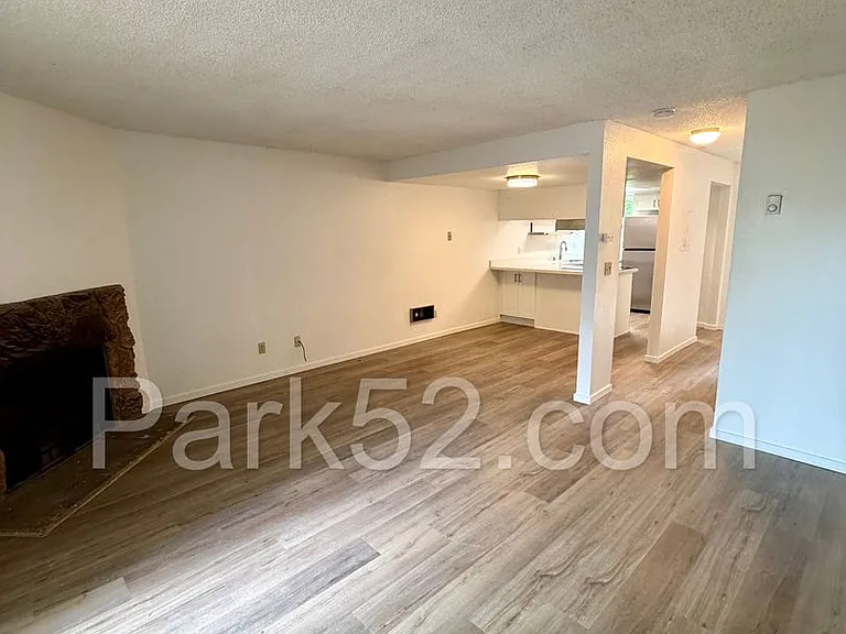 9421 43rd Street Ct W #C — Photo 8