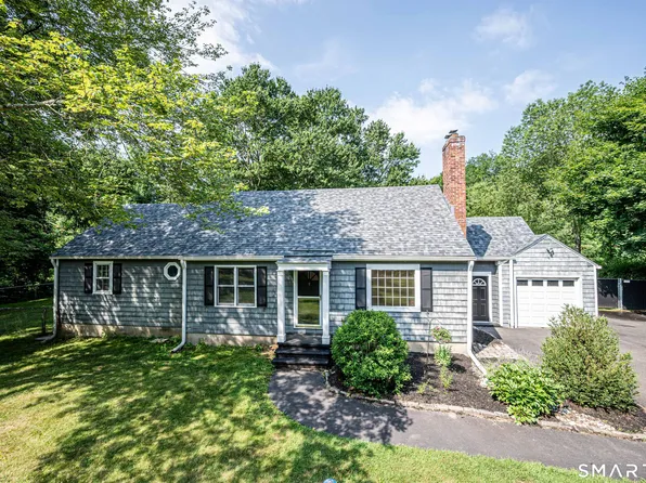 46 Notch Hill Road, North Branford, CT 06471