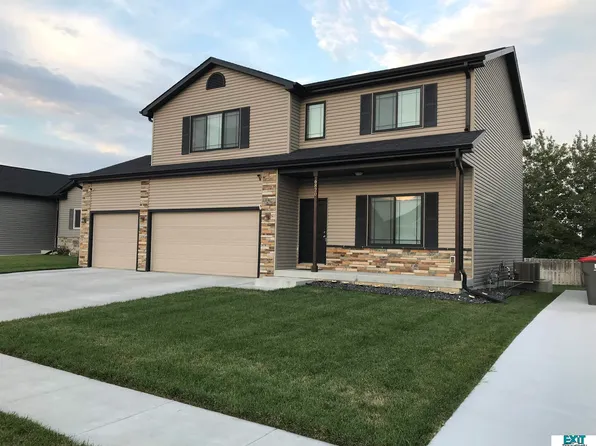 6820 N 10th St, Lincoln, NE 68521
