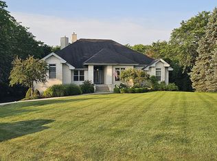 7417 Steeplechase Ct, Saline, MI 48176