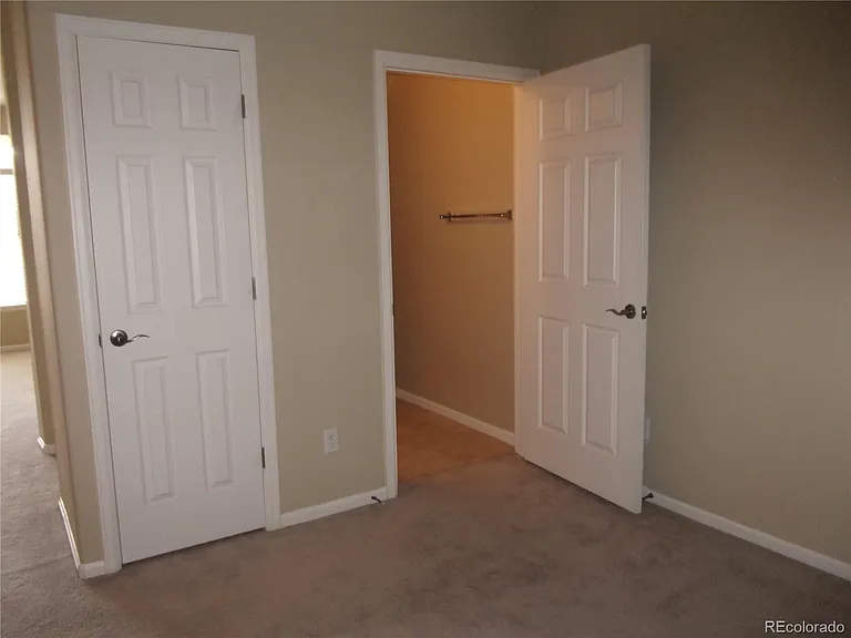 8338 Stonybridge Cir — Photo 15