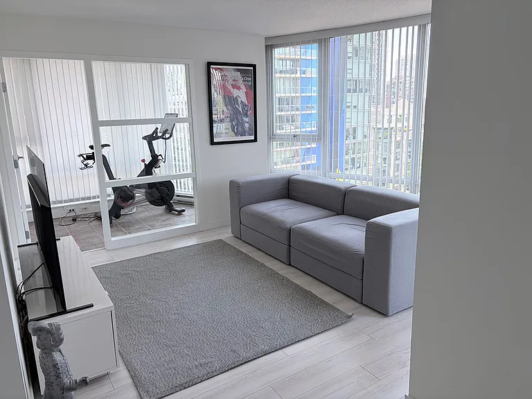 1495 Richards St #1006 — Photo 3