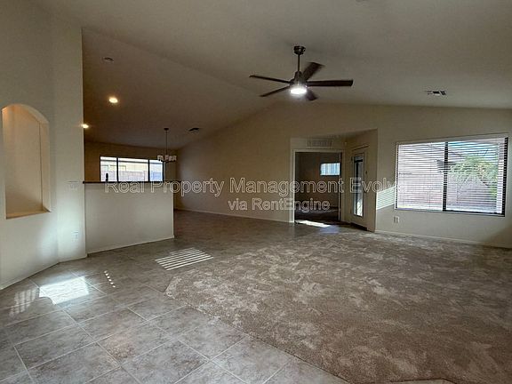 3rd image of 15847 W Saguaro Ln