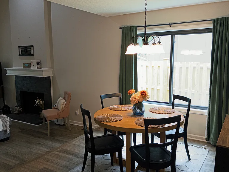 6004 Applewood Ln — Photo 6