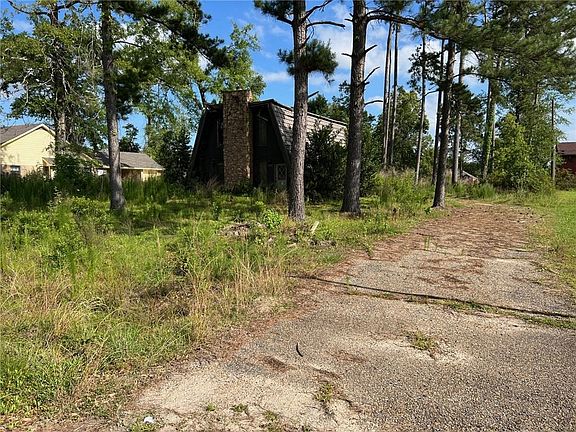4th image of 14136 Scott Pl