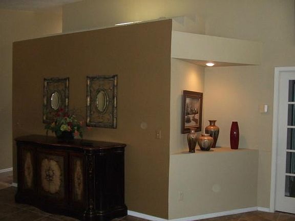 3rd image of 174 Cherry Hill Ln