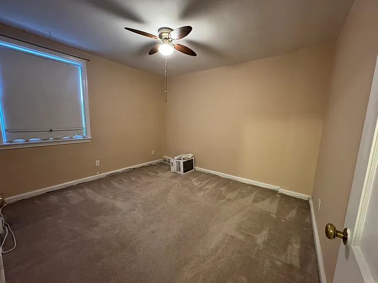 7129 Brous Ave — Photo 3